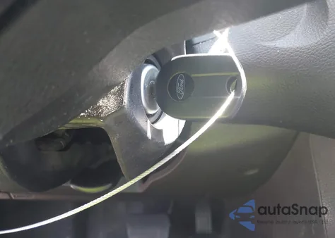 2014 Ford Focus Se z USA, uszkodzony, nr VIN 1FADP3K25EL107554